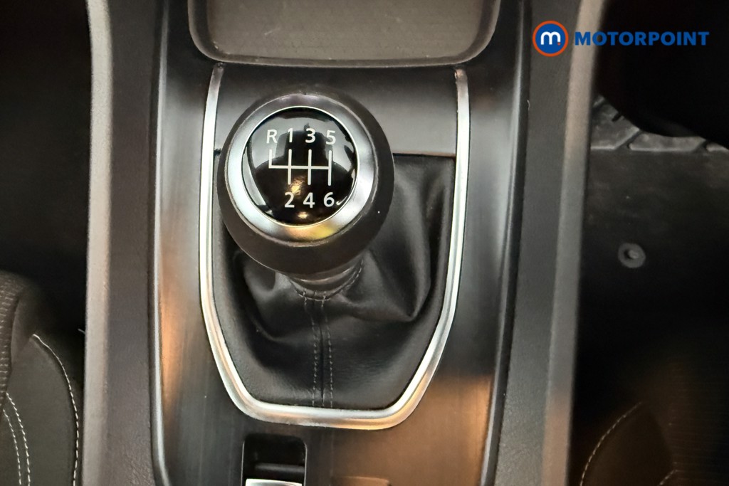 Nissan Qashqai Acenta Premium Manual Petrol SUV - Stock Number (1589438) - 24th supplementary image