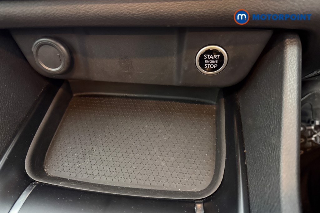 Nissan Qashqai Acenta Premium Manual Petrol SUV - Stock Number (1589438) - 25th supplementary image