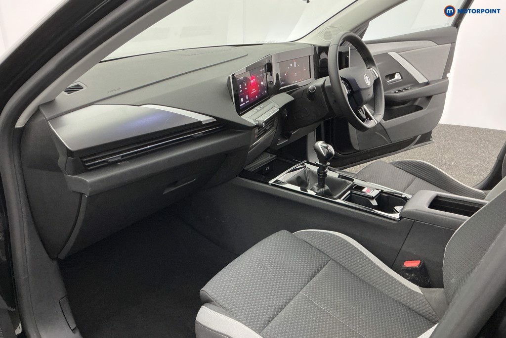 Vauxhall Astra Design Manual Petrol Hatchback - Stock Number (1591688) - 11th supplementary image