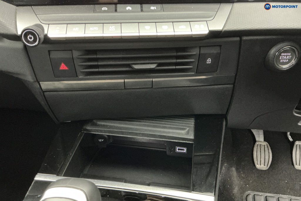 Vauxhall Astra Design Manual Petrol Hatchback - Stock Number (1591688) - 21st supplementary image