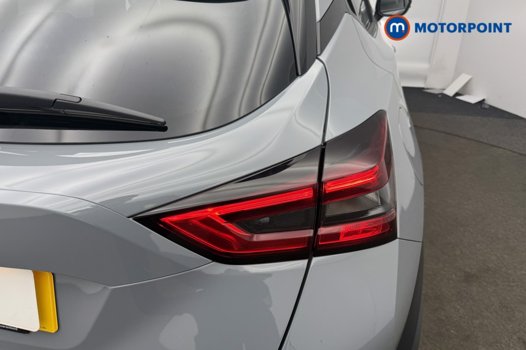 Nissan Juke Tekna Automatic Petrol SUV - Stock Number (1593281) - 11th supplementary image