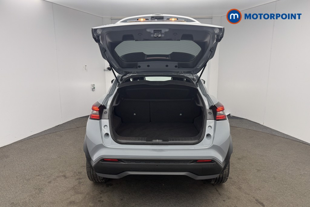 Nissan Juke Tekna Automatic Petrol SUV - Stock Number (1593281) - 14th supplementary image