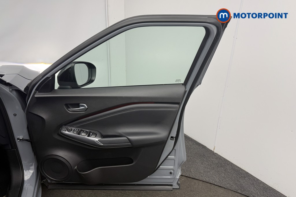 Nissan Juke Tekna Automatic Petrol SUV - Stock Number (1593281) - 20th supplementary image