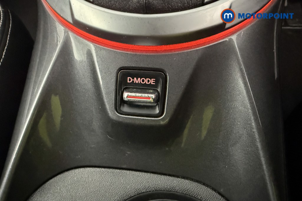 Nissan Juke Tekna Automatic Petrol SUV - Stock Number (1593281) - 24th supplementary image