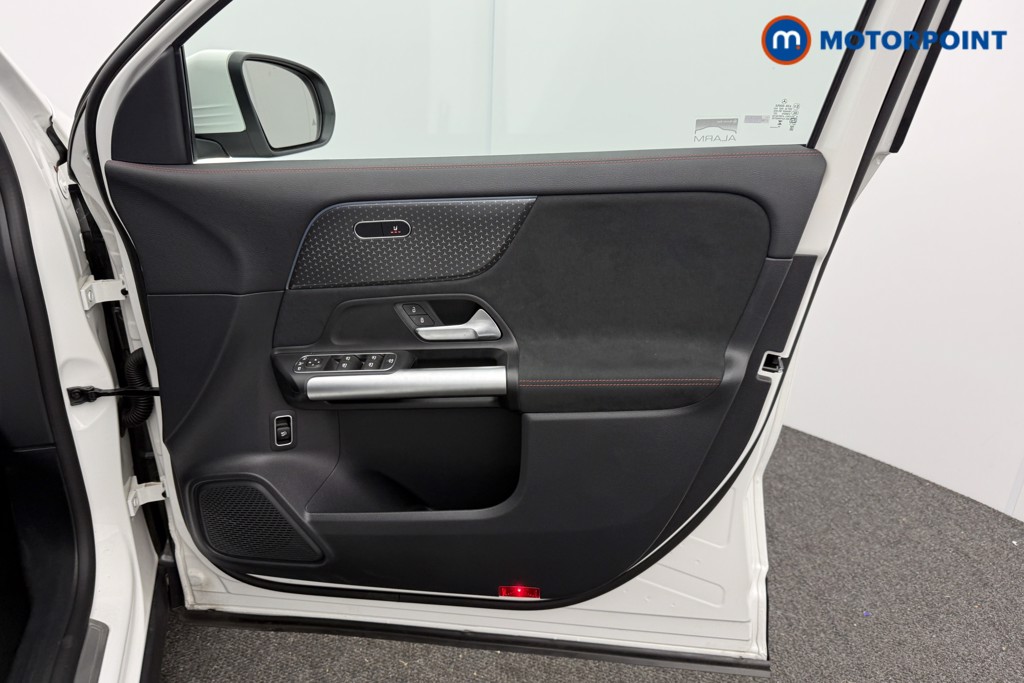 Mercedes-Benz EQA Amg Line Automatic Electric SUV - Stock Number (1597629) - 18th supplementary image