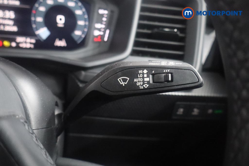 Audi A1 Technik Manual Petrol Hatchback - Stock Number (1598638) - 8th supplementary image