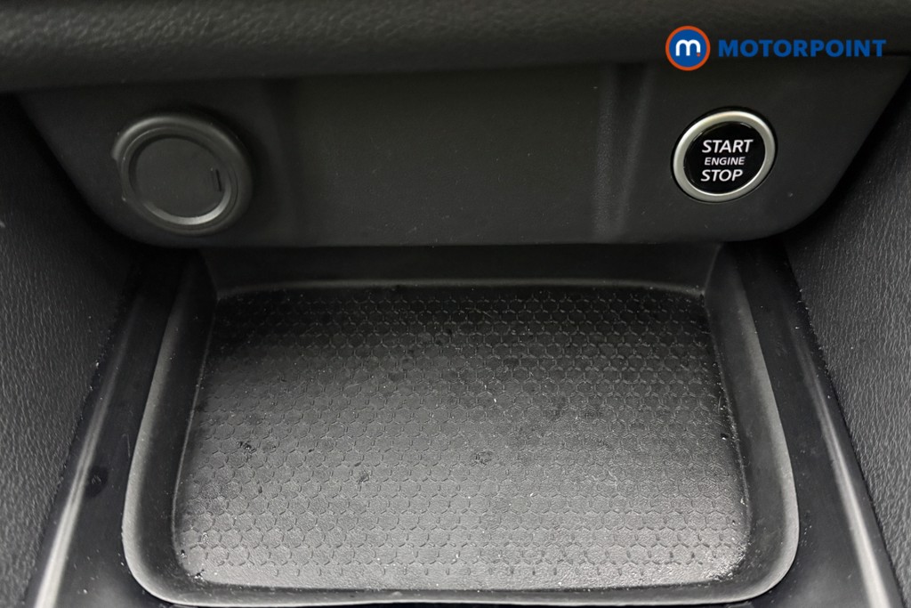 Nissan Qashqai Acenta Premium Manual Petrol SUV - Stock Number (1600893) - 13th supplementary image