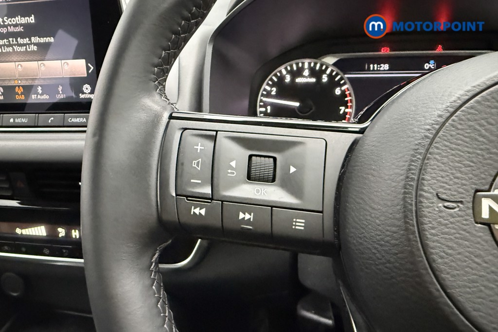 Nissan Qashqai Acenta Premium Manual Petrol SUV - Stock Number (1600896) - 7th supplementary image