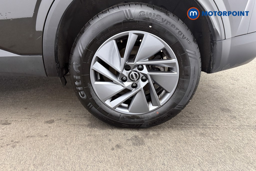 Nissan Qashqai Acenta Premium Manual Petrol SUV - Stock Number (1600896) - 22nd supplementary image