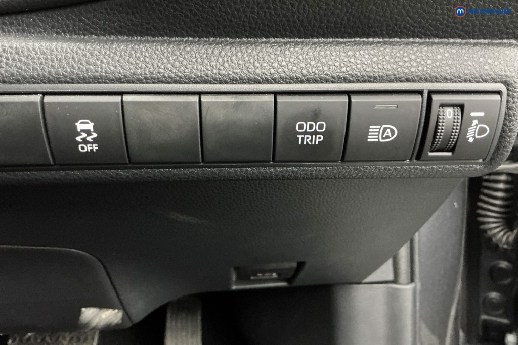 Toyota Corolla Gr Sport Automatic Petrol-Electric Hybrid Hatchback - Stock Number (1602509) - 27th supplementary image