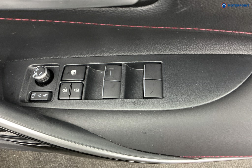 Toyota Corolla Gr Sport Automatic Petrol-Electric Hybrid Hatchback - Stock Number (1602509) - 29th supplementary image