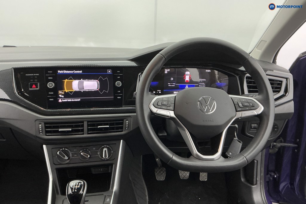 Volkswagen Polo Life Manual Petrol Hatchback - Stock Number (1602523) - 1st supplementary image