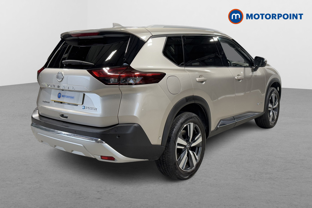 Nissan X-Trail Tekna Automatic Petrol-Electric Hybrid SUV - Stock Number (1602597) - Drivers side rear corner