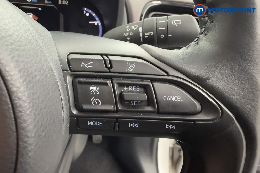 Toyota Yaris Cross Excel Automatic Petrol-Electric Hybrid Estate - Stock Number (1602646) - 5th supplementary image