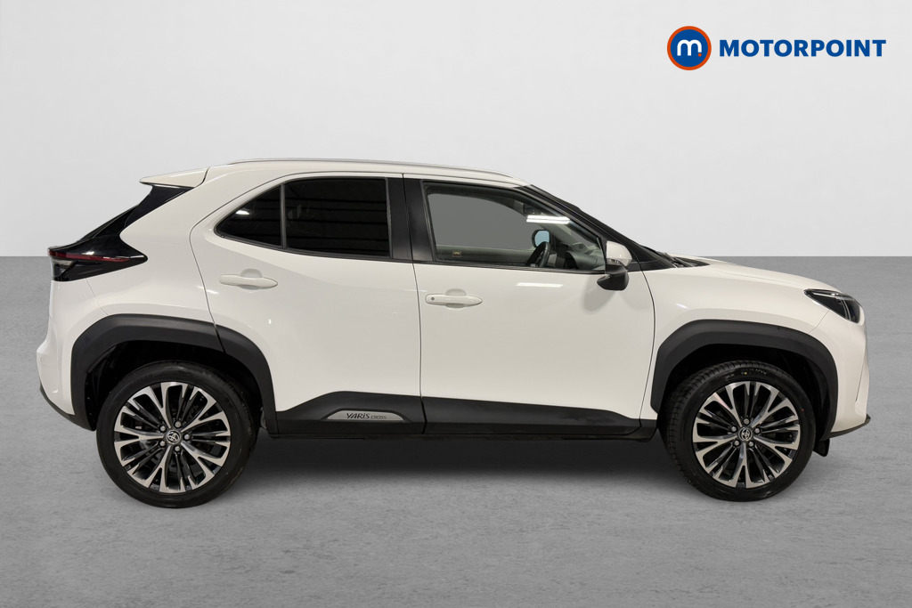 Toyota Yaris Cross Excel Automatic Petrol-Electric Hybrid Estate - Stock Number (1602646) - Drivers side