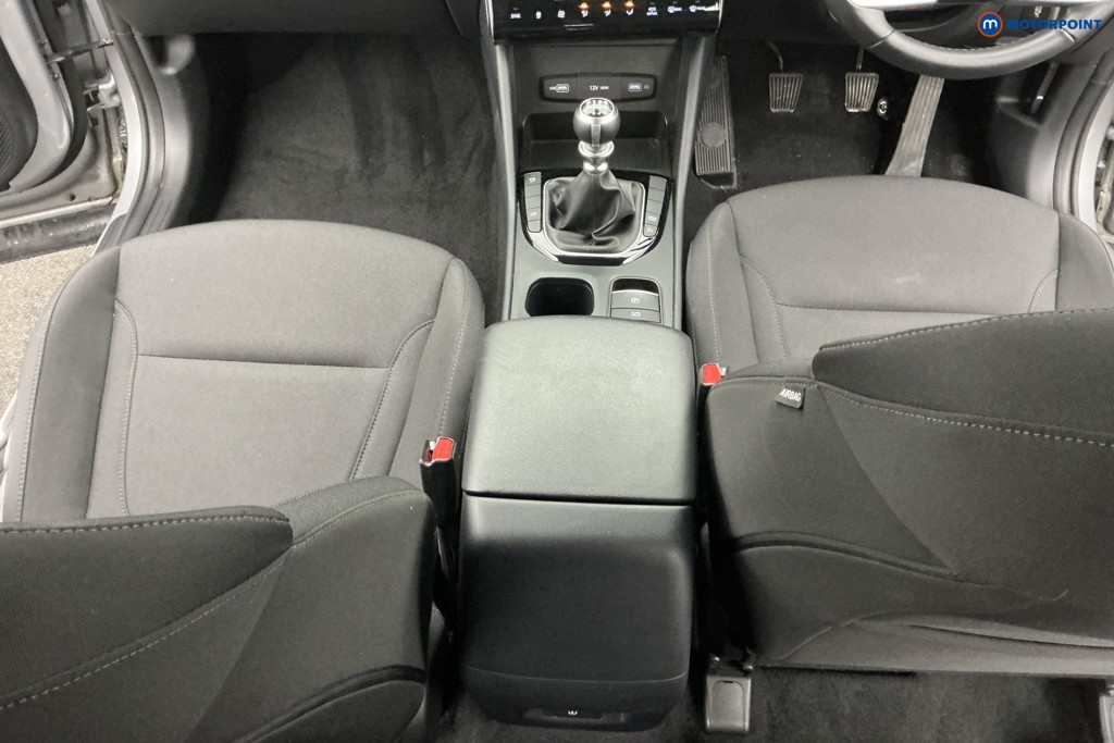 Hyundai Tucson Se Connect Manual Petrol SUV - Stock Number (1602951) - 14th supplementary image