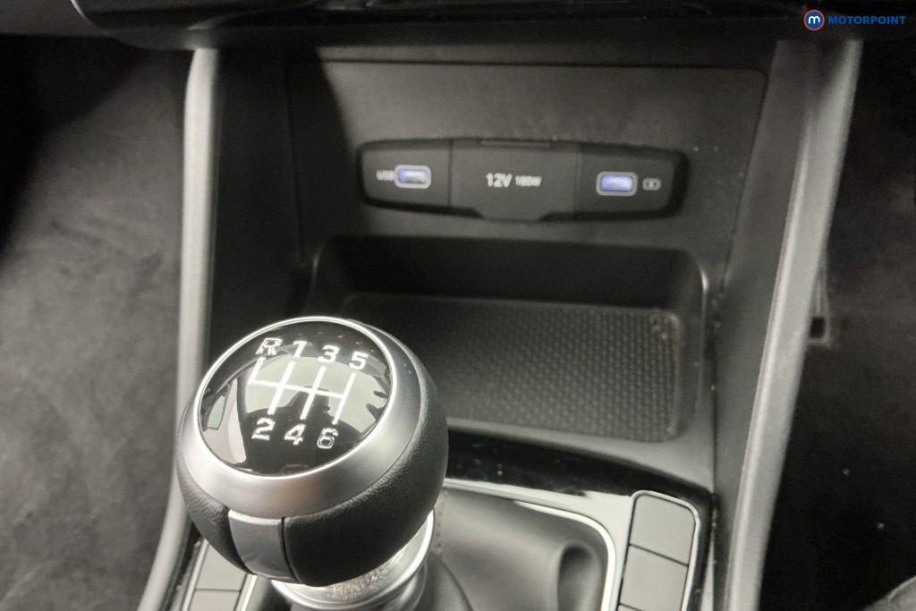 Hyundai Tucson Se Connect Manual Petrol SUV - Stock Number (1602951) - 22nd supplementary image