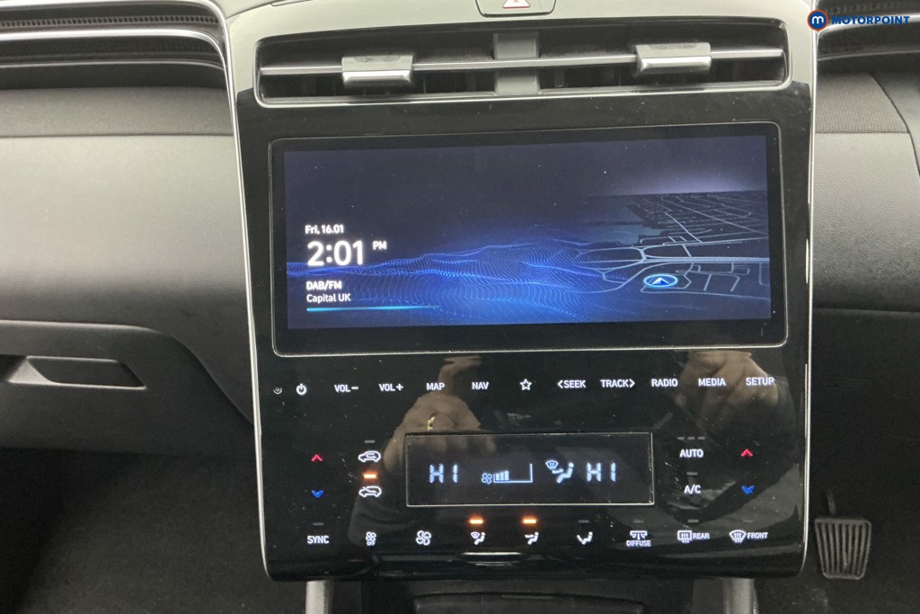 Hyundai Tucson Se Connect Manual Petrol SUV - Stock Number (1602957) - 2nd supplementary image