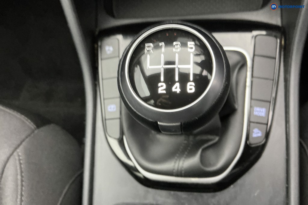 Hyundai Tucson Se Connect Manual Petrol SUV - Stock Number (1602957) - 22nd supplementary image