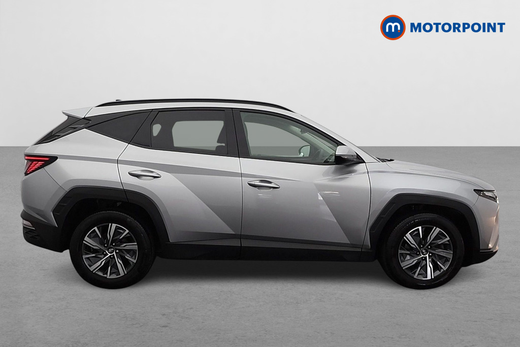 Hyundai Tucson Se Connect Manual Petrol SUV - Stock Number (1602957) - Drivers side