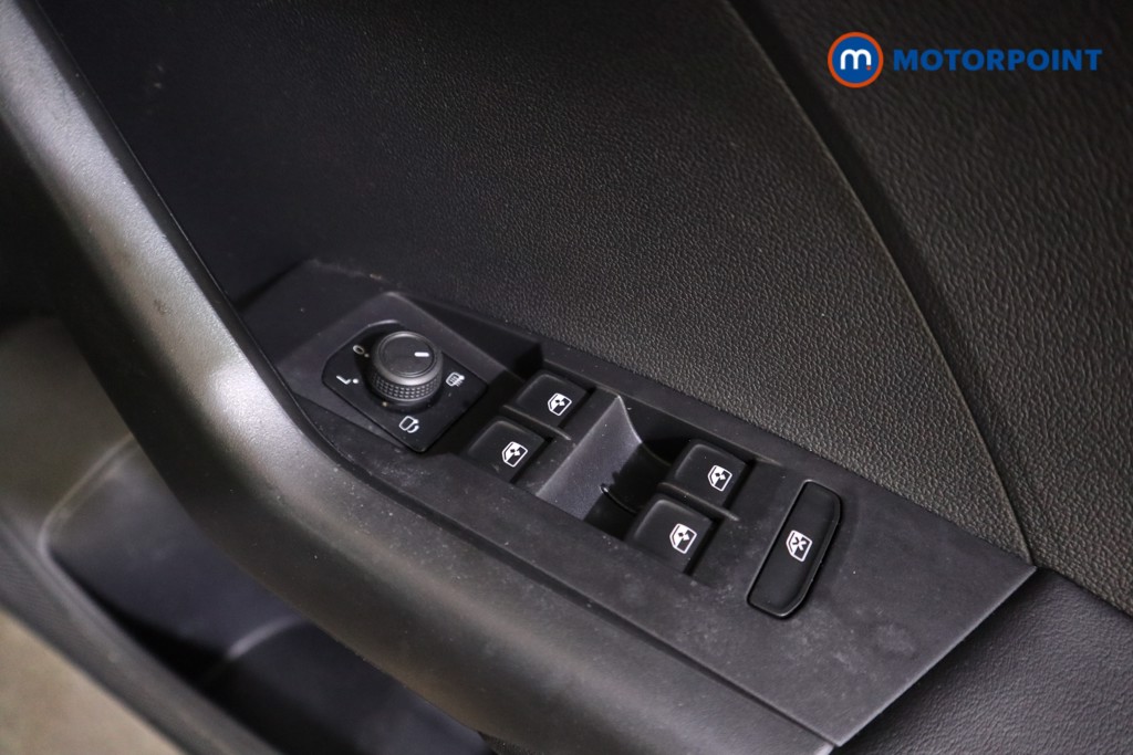 Volkswagen T-Cross SE Manual Petrol SUV - Stock Number (1603688) - 12th supplementary image