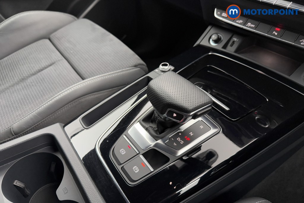 Audi Q5 Black Edition Automatic Petrol Plug-In Hybrid SUV - Stock Number (1604391) - 15th supplementary image