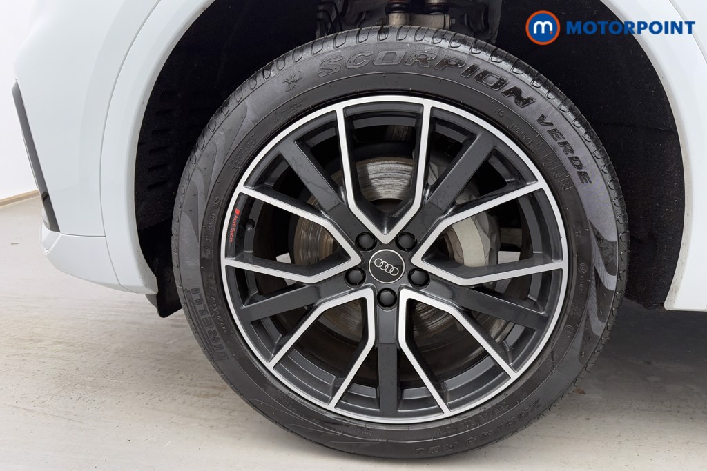 Audi Q5 Black Edition Automatic Petrol Plug-In Hybrid SUV - Stock Number (1604391) - 33rd supplementary image