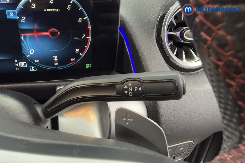 Mercedes-Benz GLB Amg Line Automatic Petrol SUV - Stock Number (1604459) - 6th supplementary image