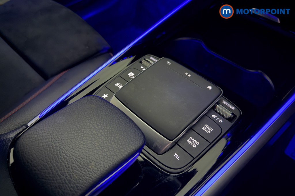 Mercedes-Benz GLB Amg Line Automatic Petrol SUV - Stock Number (1604459) - 18th supplementary image