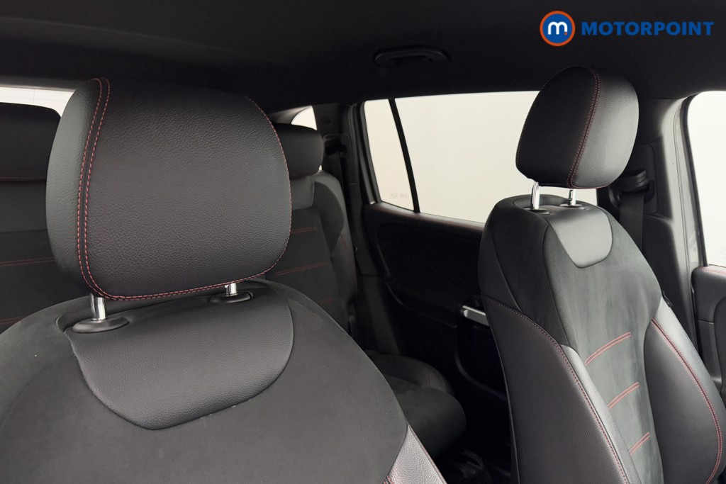 Mercedes-Benz GLB Amg Line Automatic Petrol SUV - Stock Number (1604459) - 27th supplementary image