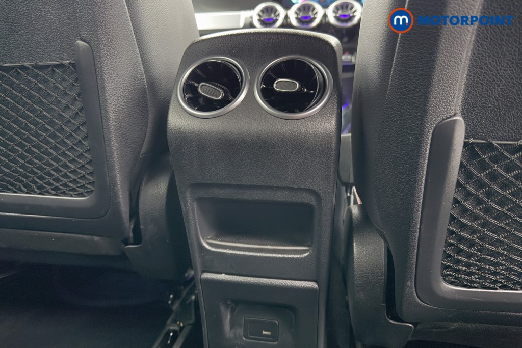 Mercedes-Benz GLB Amg Line Automatic Petrol SUV - Stock Number (1604459) - 29th supplementary image