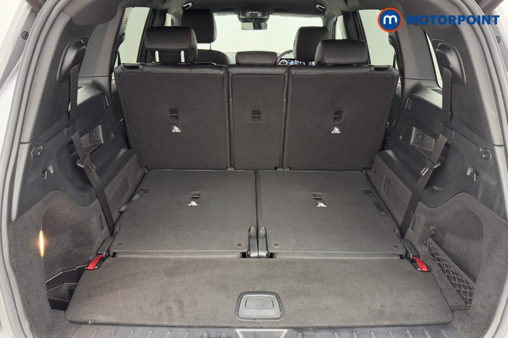 Mercedes-Benz GLB Amg Line Automatic Petrol SUV - Stock Number (1604459) - 36th supplementary image