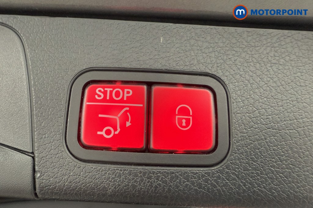 Mercedes-Benz GLB Amg Line Automatic Petrol SUV - Stock Number (1604459) - 37th supplementary image