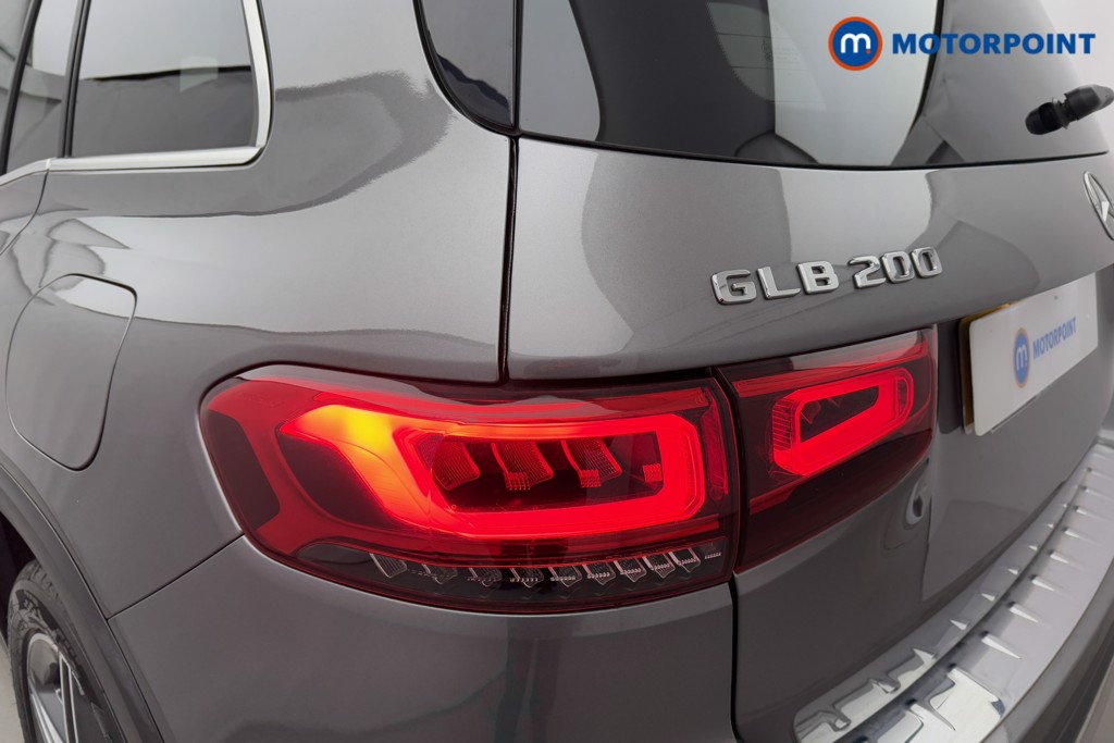 Mercedes-Benz GLB Amg Line Automatic Petrol SUV - Stock Number (1604459) - 38th supplementary image