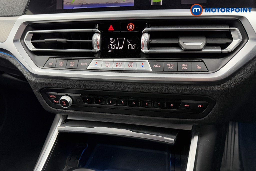 BMW 3 Series M Sport Automatic Petrol Plug-In Hybrid Saloon - Stock Number (1604473) - 14th supplementary image