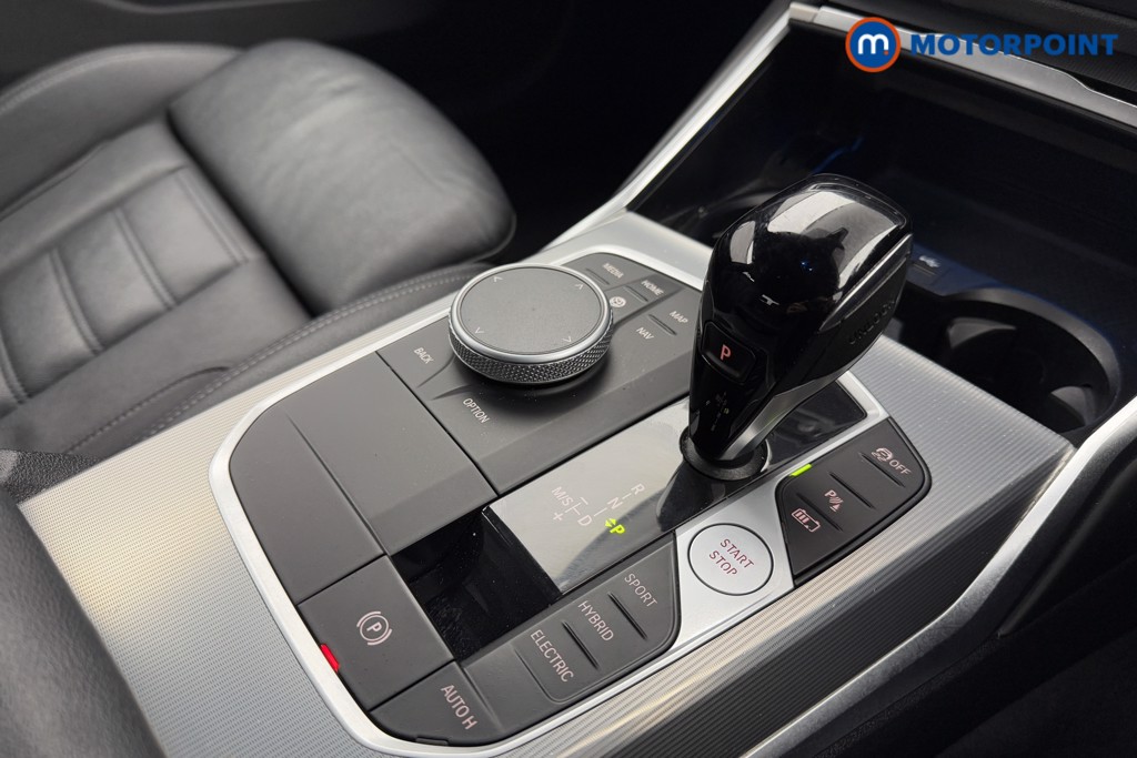 BMW 3 Series M Sport Automatic Petrol Plug-In Hybrid Saloon - Stock Number (1604473) - 16th supplementary image
