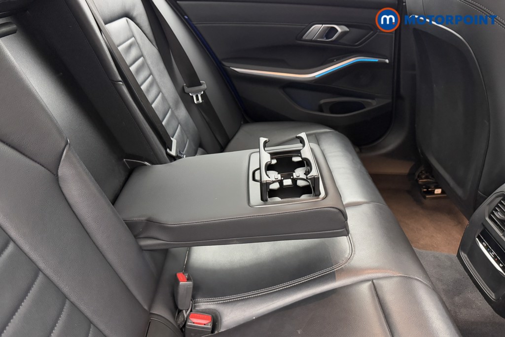 BMW 3 Series M Sport Automatic Petrol Plug-In Hybrid Saloon - Stock Number (1604473) - 26th supplementary image