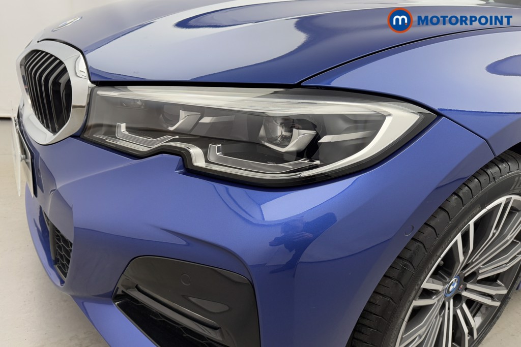 BMW 3 Series M Sport Automatic Petrol Plug-In Hybrid Saloon - Stock Number (1604473) - 30th supplementary image
