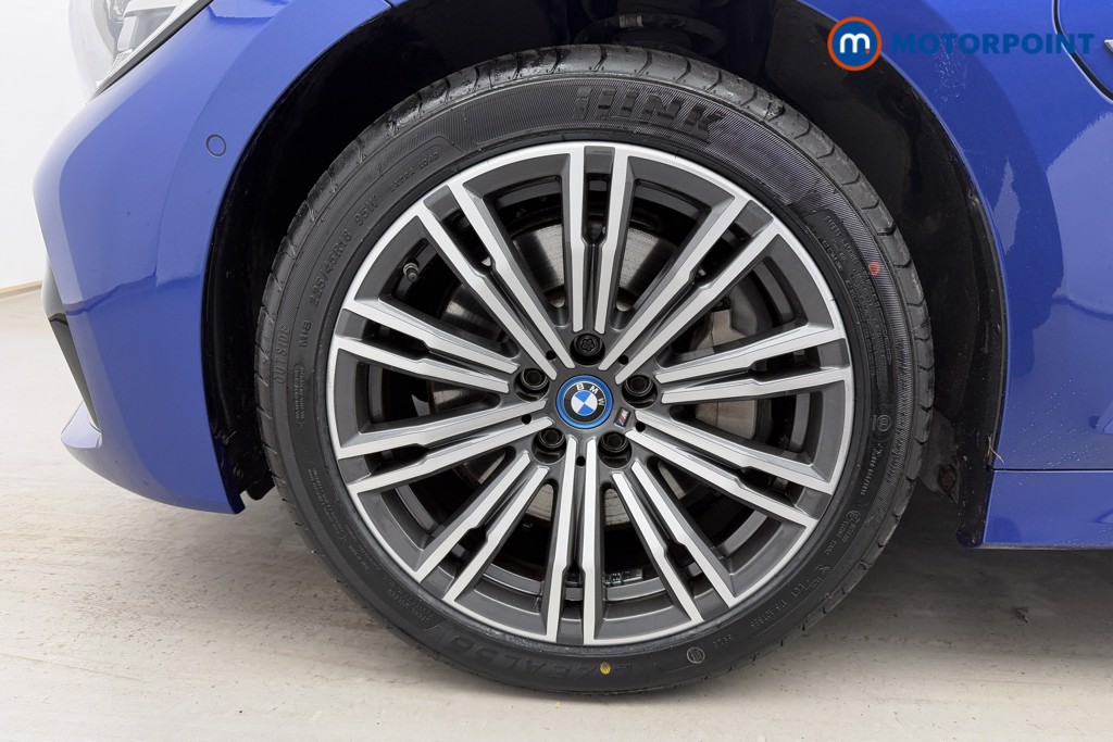 BMW 3 Series M Sport Automatic Petrol Plug-In Hybrid Saloon - Stock Number (1604473) - 31st supplementary image