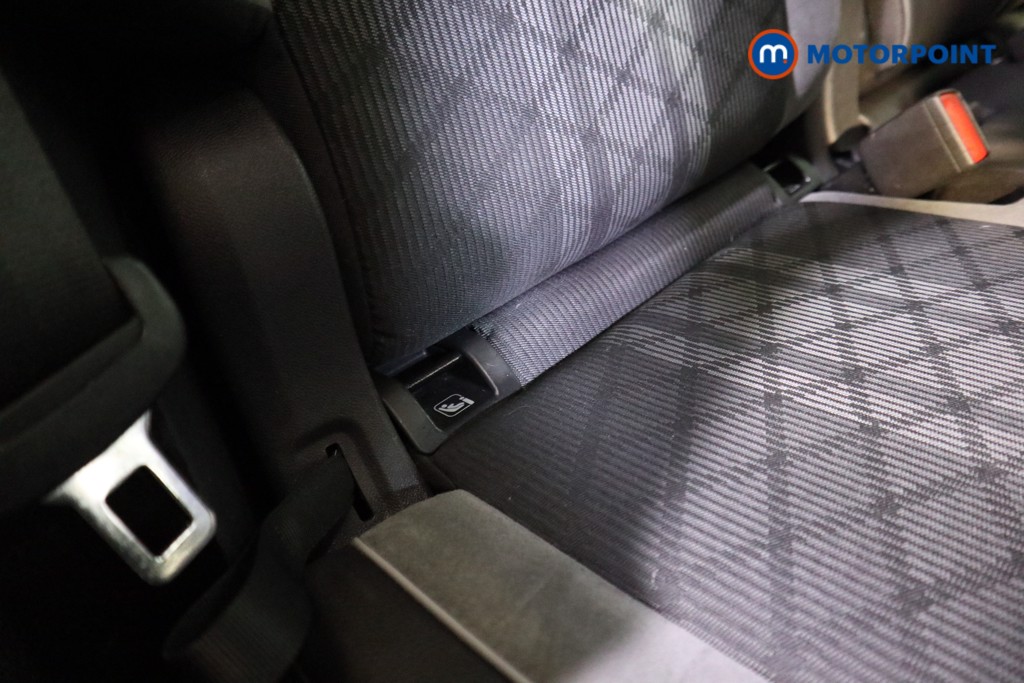 Volkswagen Tiguan R-Line Automatic Diesel SUV - Stock Number (1604918) - 21st supplementary image