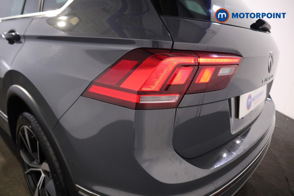 Volkswagen Tiguan R-Line Automatic Diesel SUV - Stock Number (1604918) - 31st supplementary image