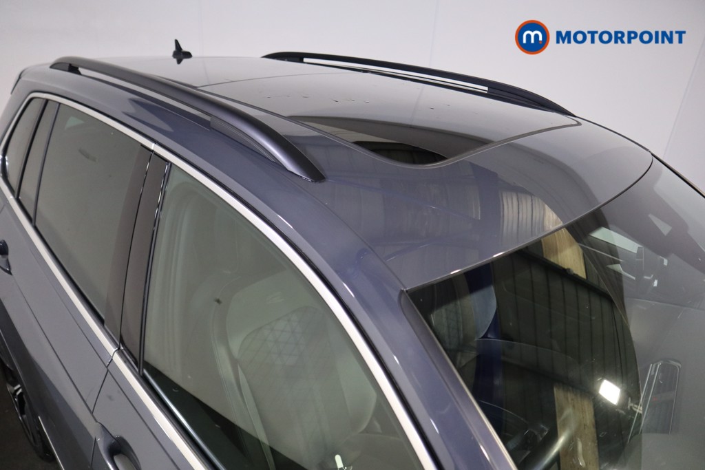 Volkswagen Tiguan R-Line Automatic Diesel SUV - Stock Number (1604918) - 34th supplementary image