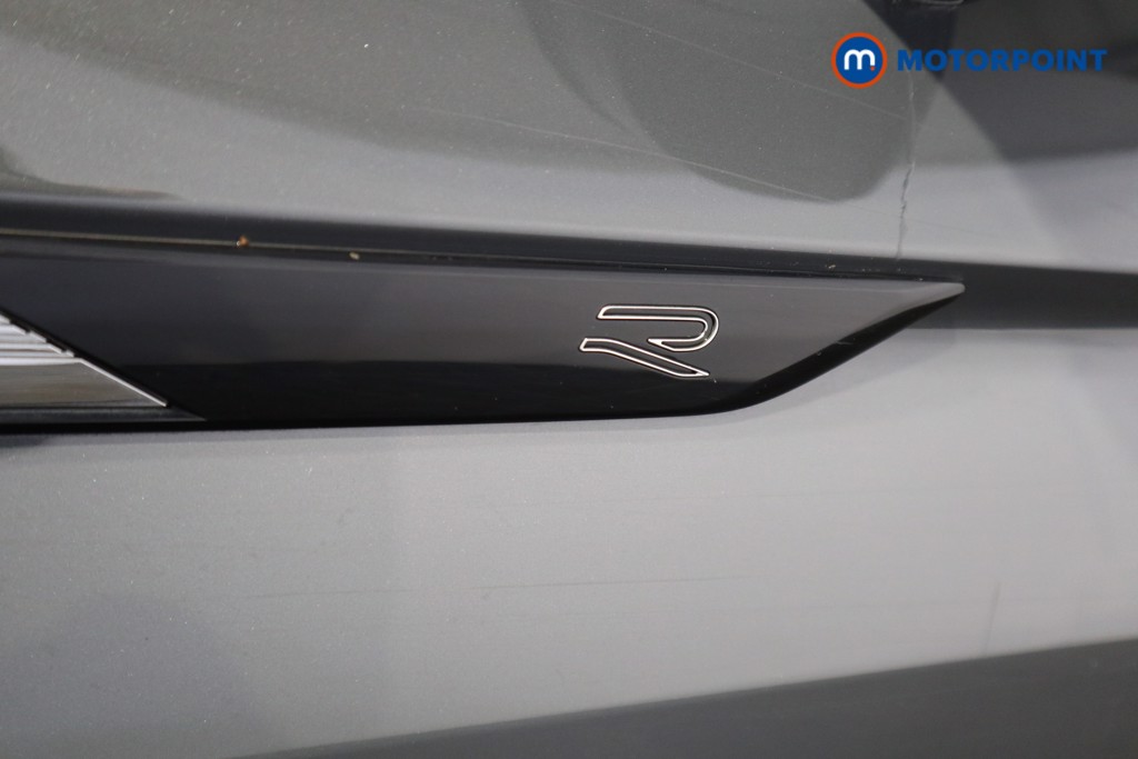 Volkswagen Tiguan R-Line Automatic Diesel SUV - Stock Number (1604918) - 37th supplementary image