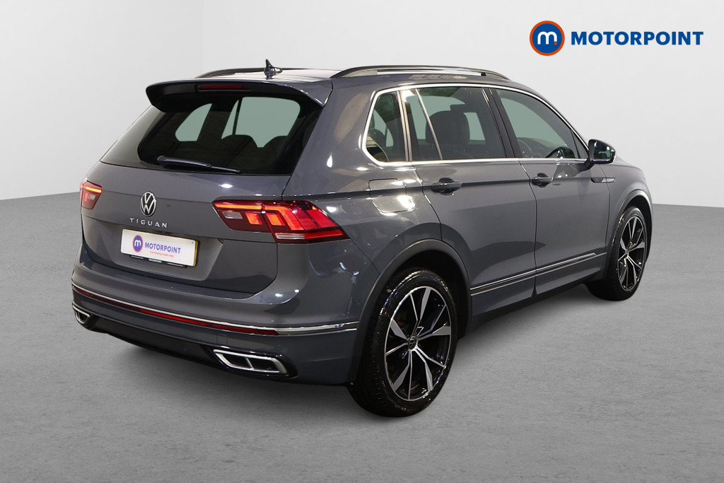 Volkswagen Tiguan R-Line Automatic Diesel SUV - Stock Number (1604918) - Drivers side rear corner