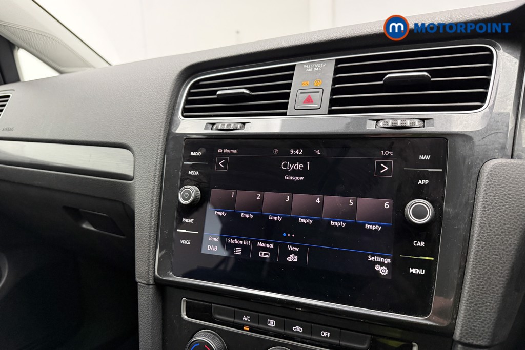 Volkswagen Golf SE Manual Petrol Hatchback - Stock Number (1604927) - 10th supplementary image