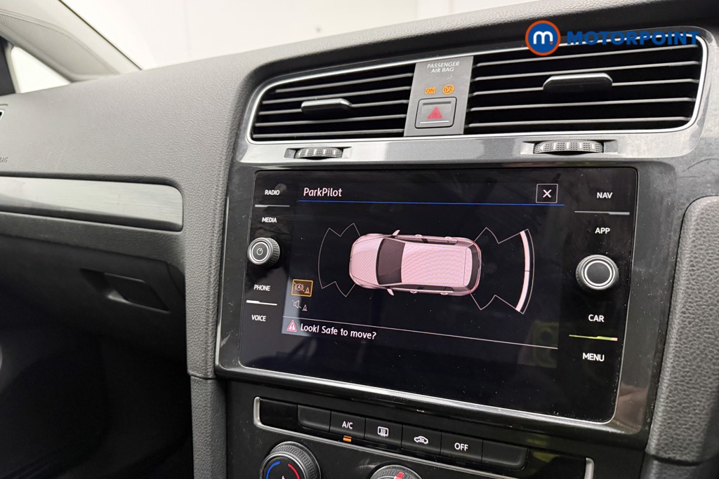 Volkswagen Golf SE Manual Petrol Hatchback - Stock Number (1604927) - 12th supplementary image