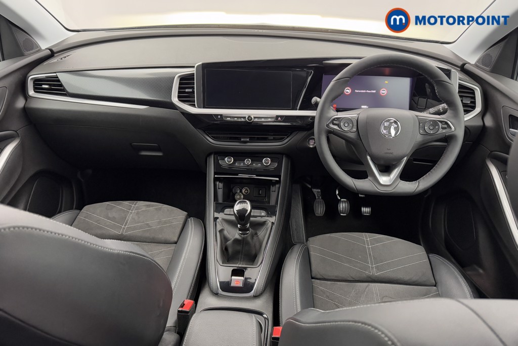 Vauxhall Grandland Ultimate Manual Petrol SUV - Stock Number (1604969) - 2nd supplementary image
