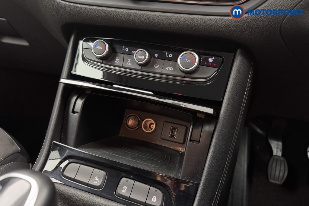 Vauxhall Grandland Ultimate Manual Petrol SUV - Stock Number (1604969) - 11th supplementary image