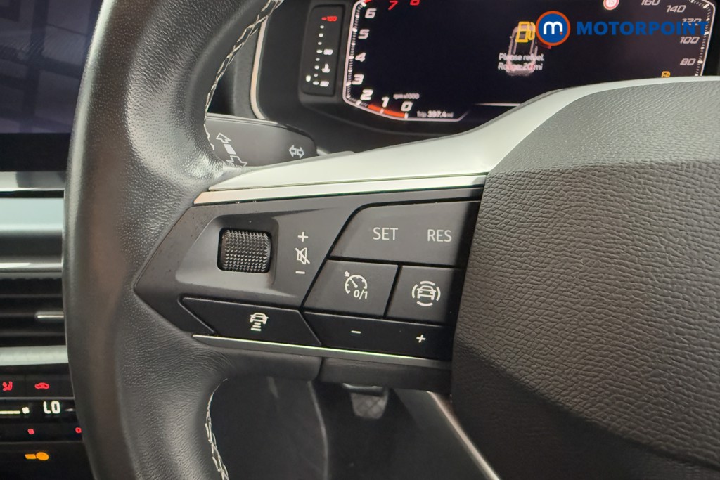 Seat Arona Xperience Lux Manual Petrol SUV - Stock Number (1605041) - 4th supplementary image