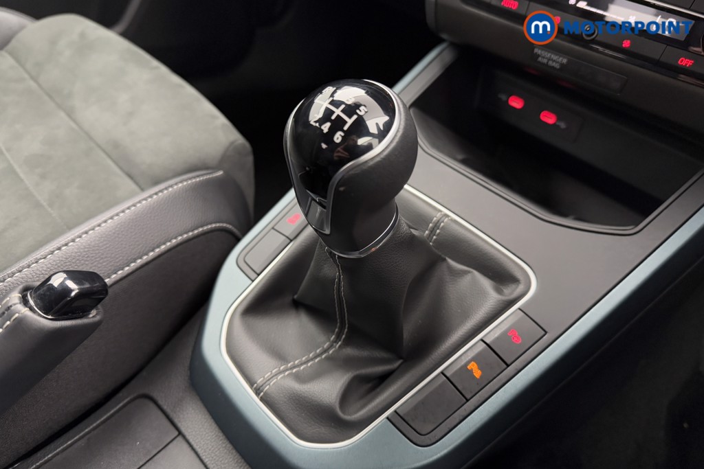 Seat Arona Xperience Lux Manual Petrol SUV - Stock Number (1605041) - 14th supplementary image